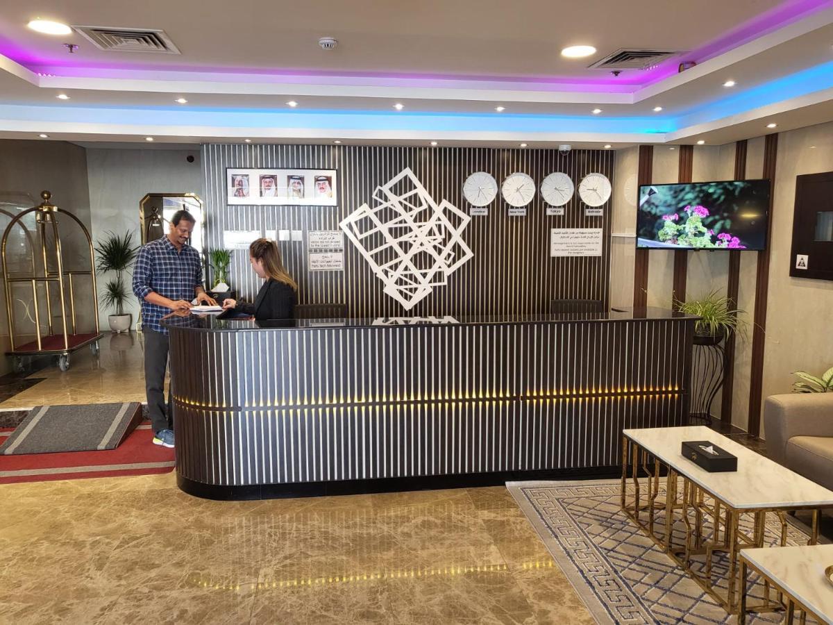 Sirius Tower Apart otel Manama Dış mekan fotoğraf