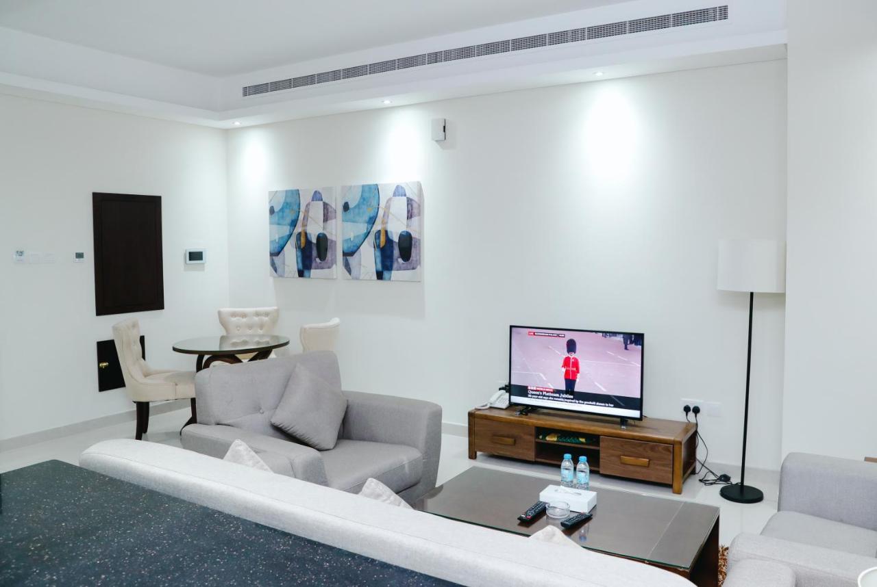 Sirius Tower Apart otel Manama Dış mekan fotoğraf