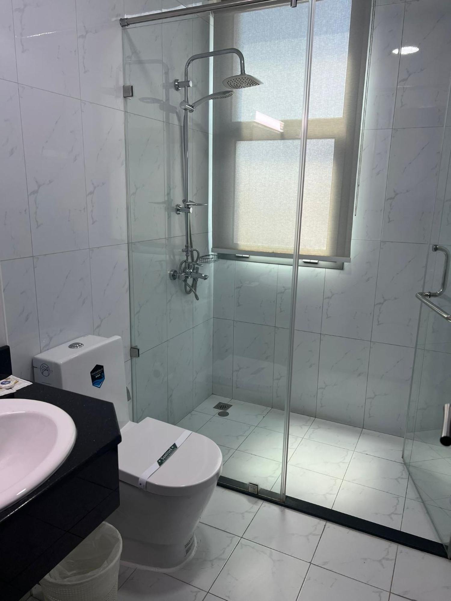Sirius Tower Apart otel Manama Dış mekan fotoğraf